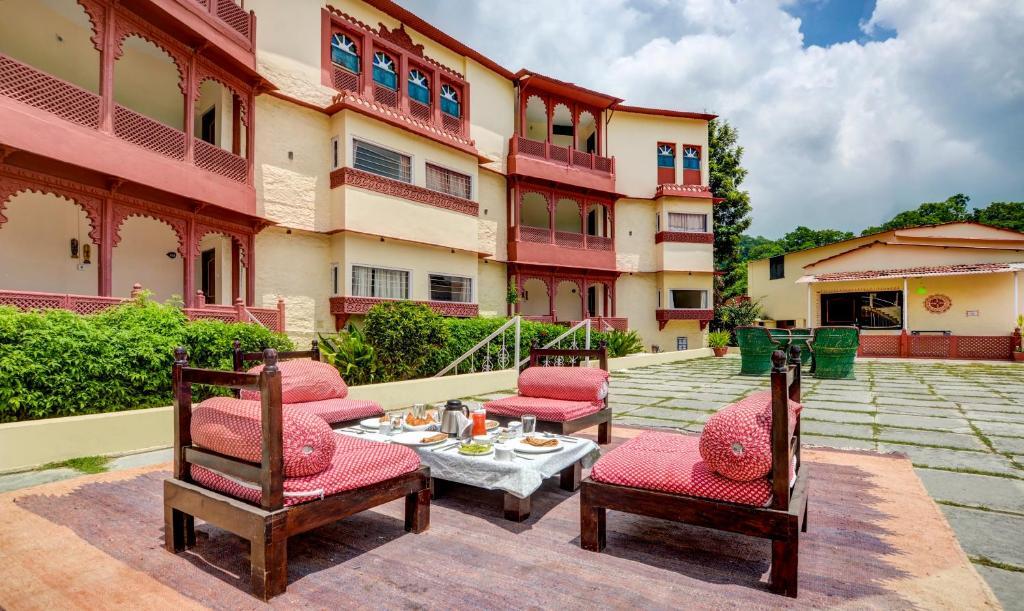 Садри: Treebo Kumbhal Castle, 2 Km From Kumbalgarh Fort
