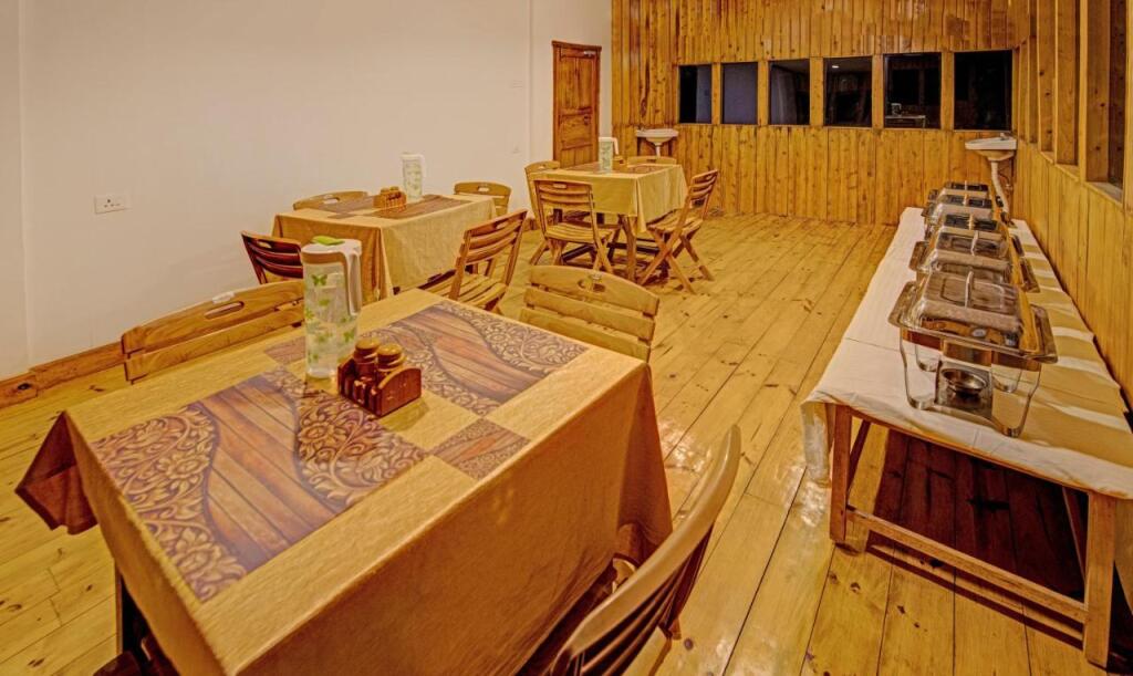 Шиллонг: Treebo Trend Omega Stay Inn Shillong