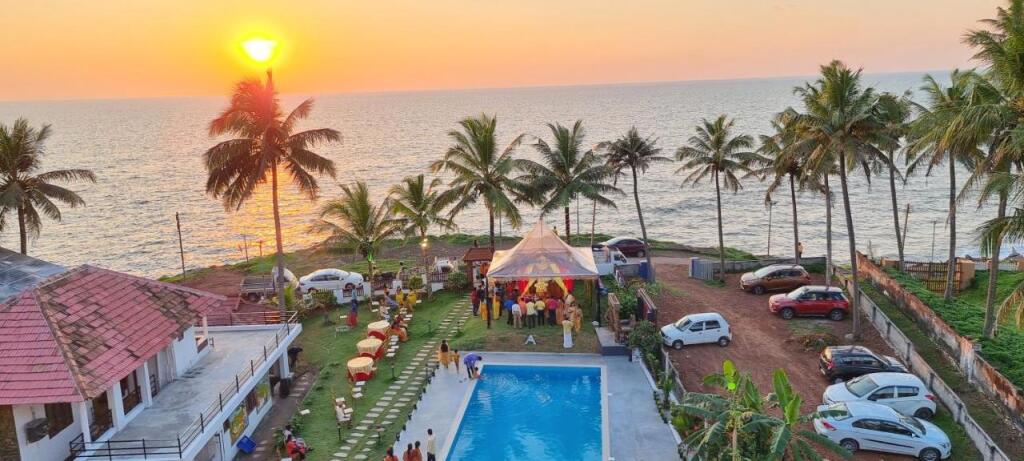 Эдава: Ashokam Resorts