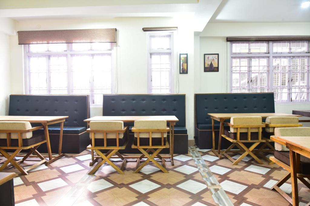 Гангток: Hotel Nxgen Nostalgia Near MG MARG