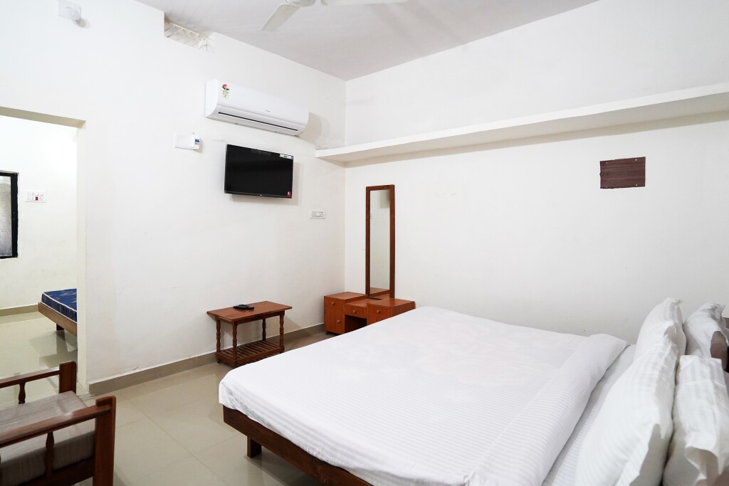 Гарудешвар: Oyo Home Unity Home Stay