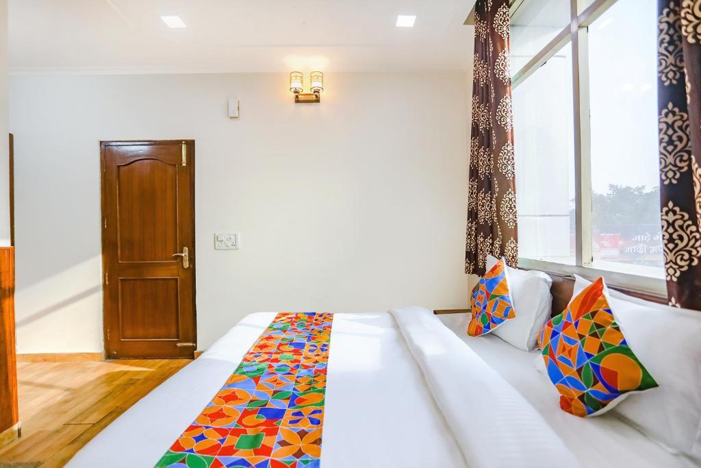 Газиабад: FabHotel Hexa Ghaziabad