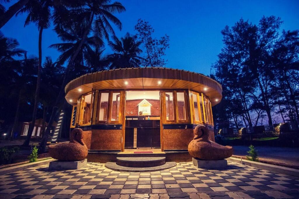Гокарна: Prarthana Beach Stay