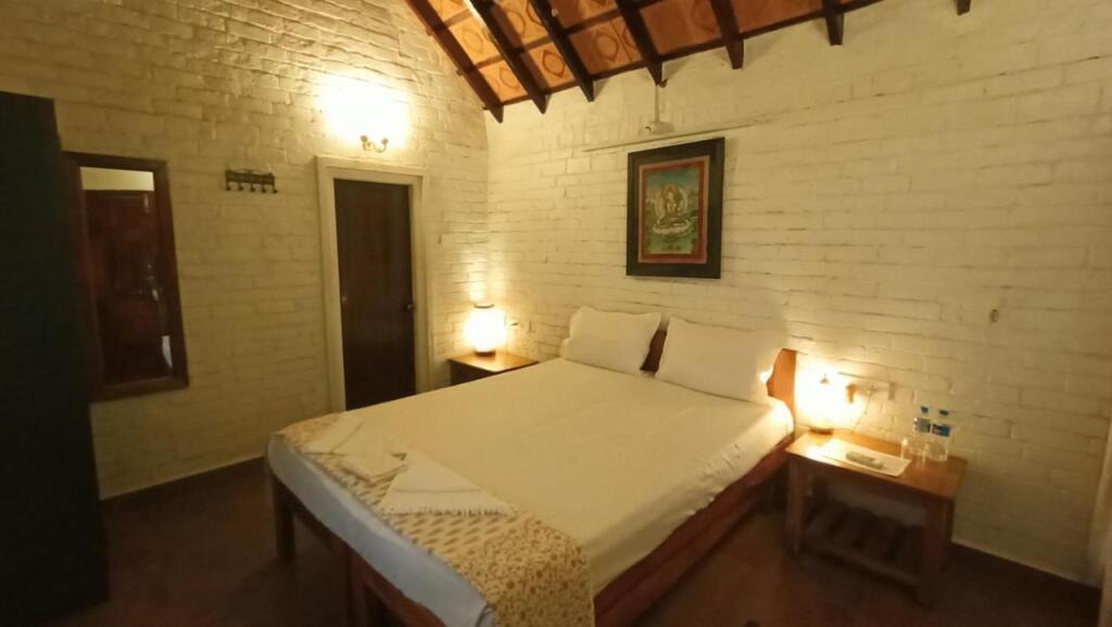 Гокарна: Om Bodhi Retreat