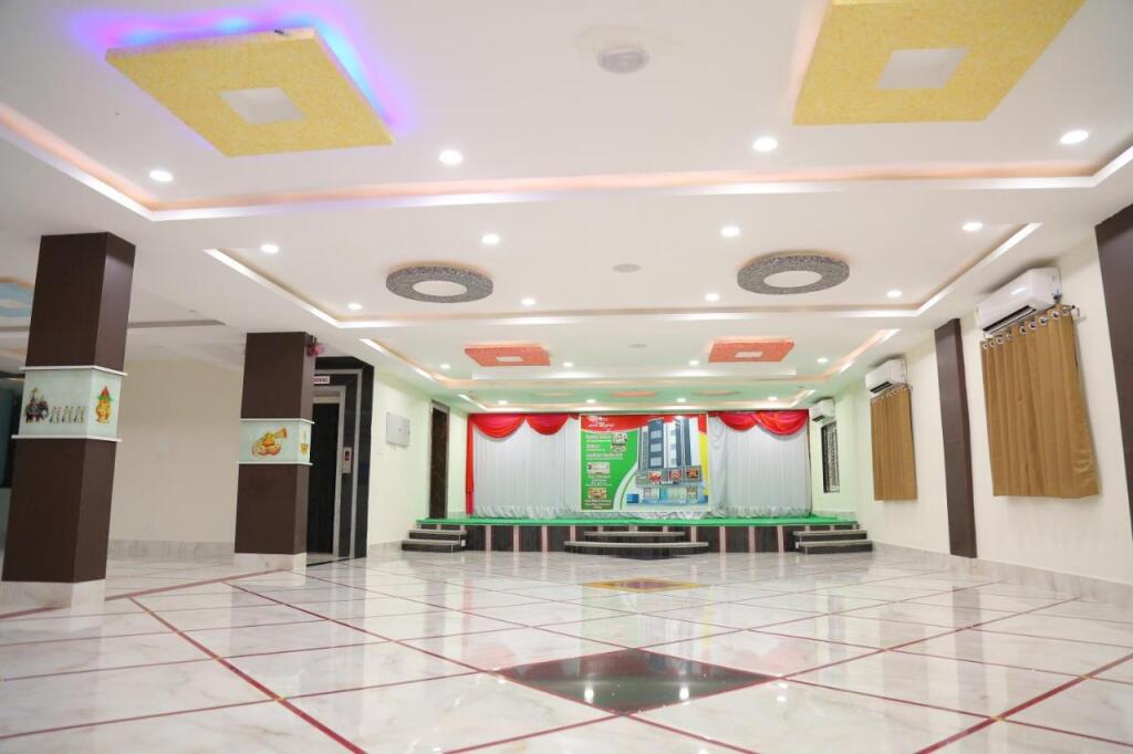 Гунтур: Hotel O Jaya Fortune
