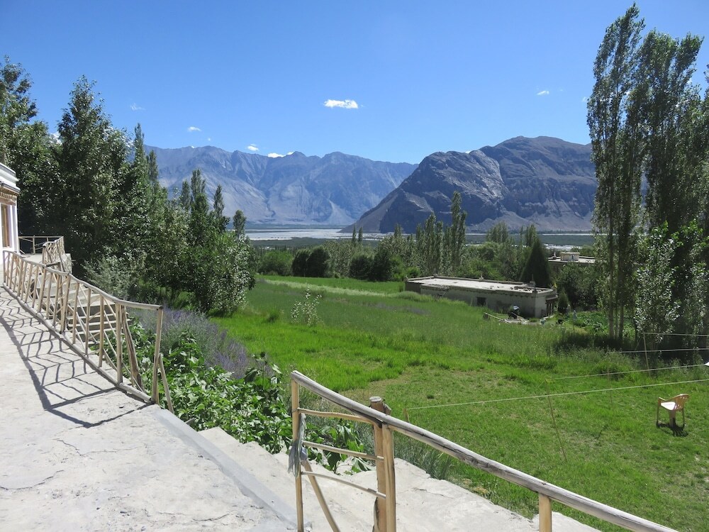 Хундер: TIH Lharje Resort - Nubra