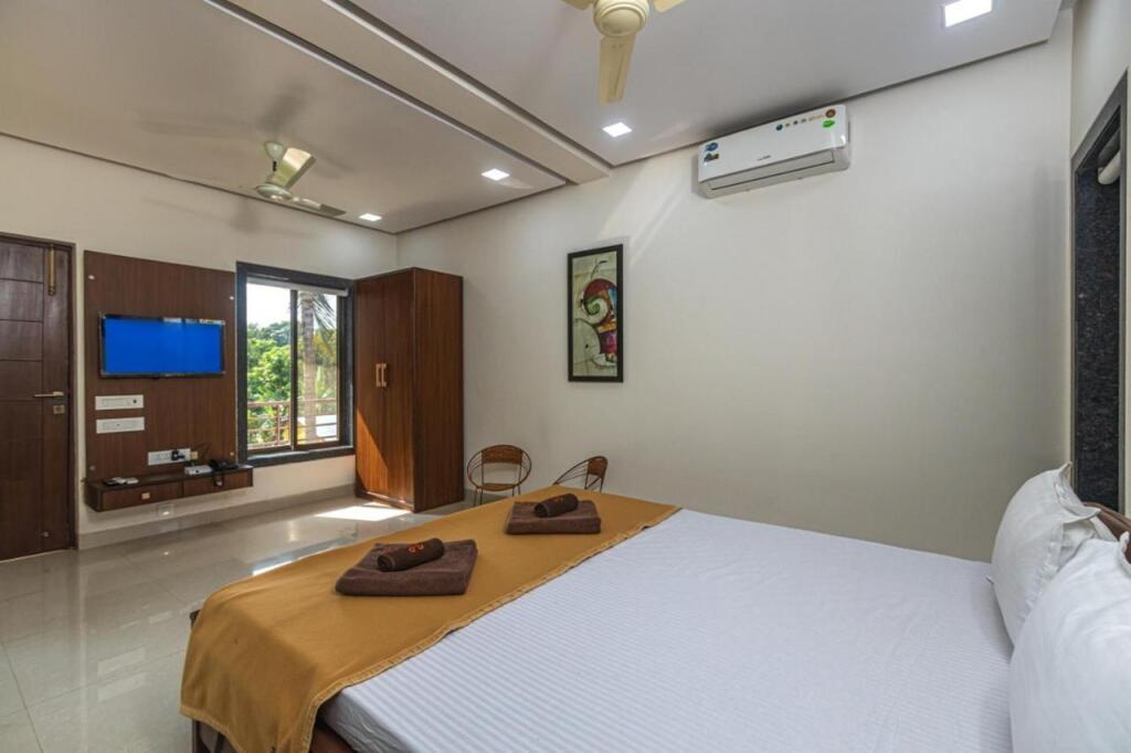 Киим: SaffronStays Serene Retreat, Alibaug