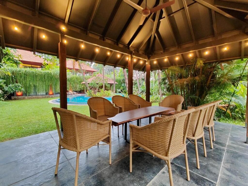 Киим: SaffronStays Kimaya, Alibaug