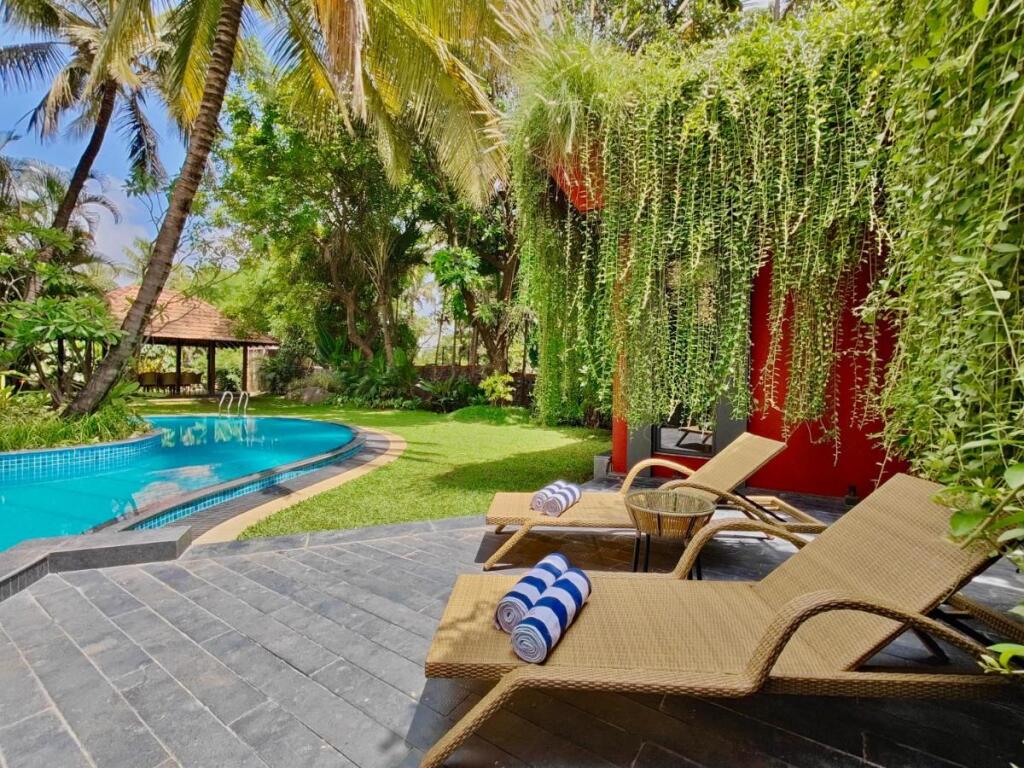 Киим: SaffronStays Kimaya, Alibaug