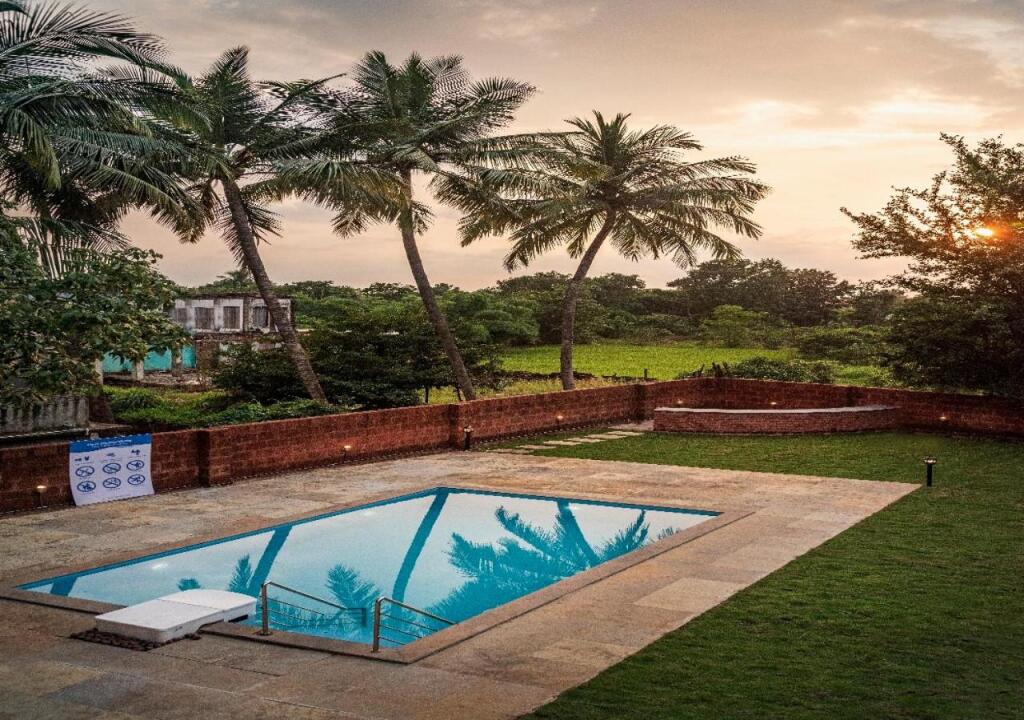 Киим: Saffronstays Amolee, Alibaug