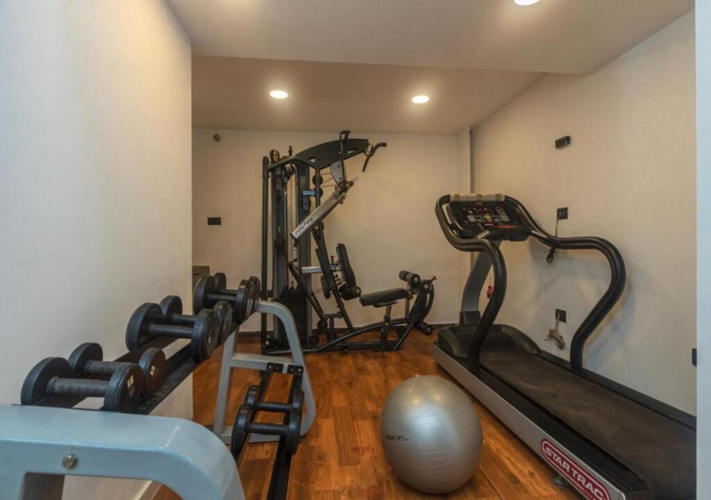 Лонавала: SaffronStays Urja
