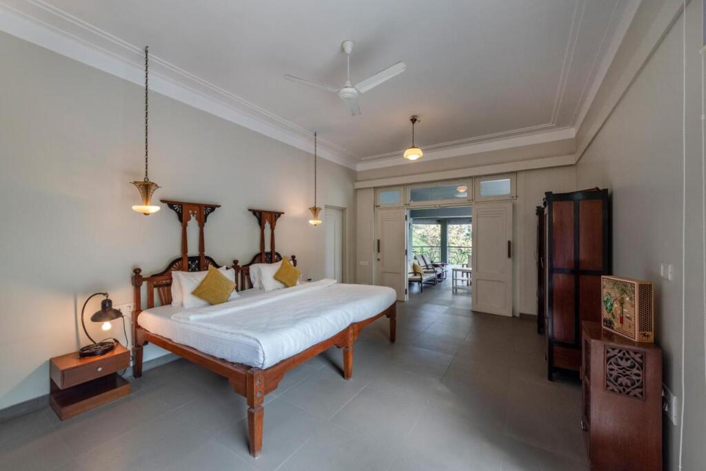 Лонавала: SaffronStays Odeon, Lonavala