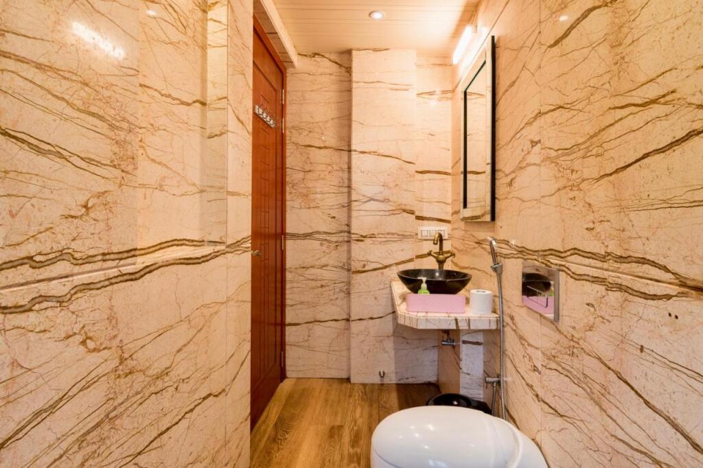 Лонавала: SaffronStays Evelyn Greens, Lonavala - pet-friendly pool villa in a quiet neighbourhood
