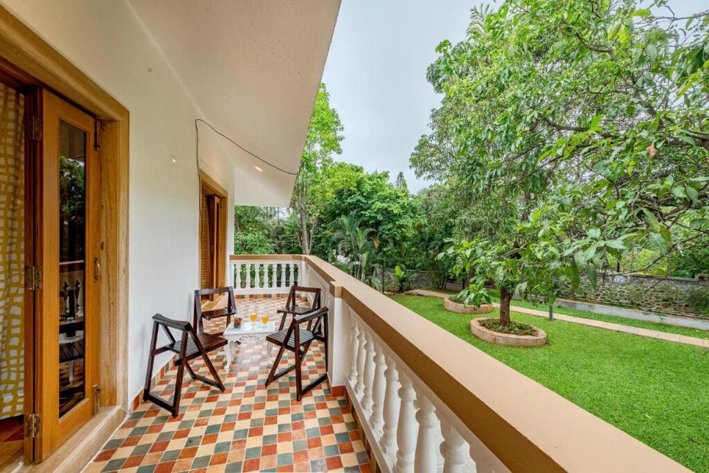 Лонавала: Saffronstays Windermere, Lonavala
