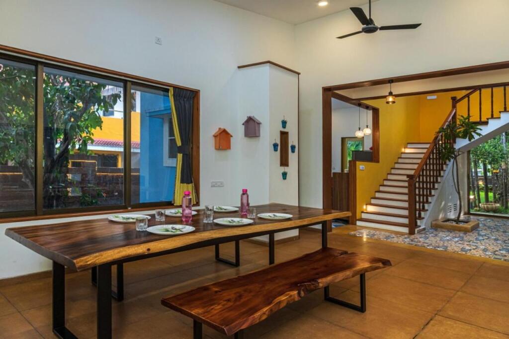 Пляж Мандва: SaffronStays Beach Blues Alibaug