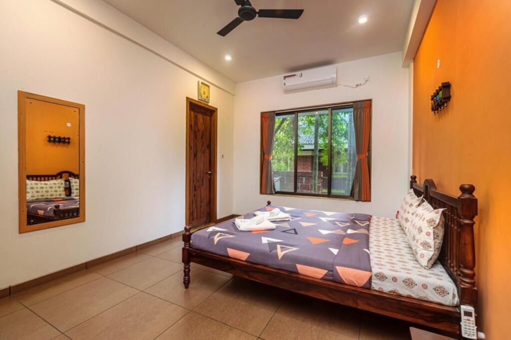 Пляж Мандва: SaffronStays Beach Blues Alibaug