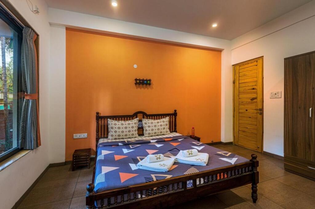 Пляж Мандва: SaffronStays Beach Blues Alibaug