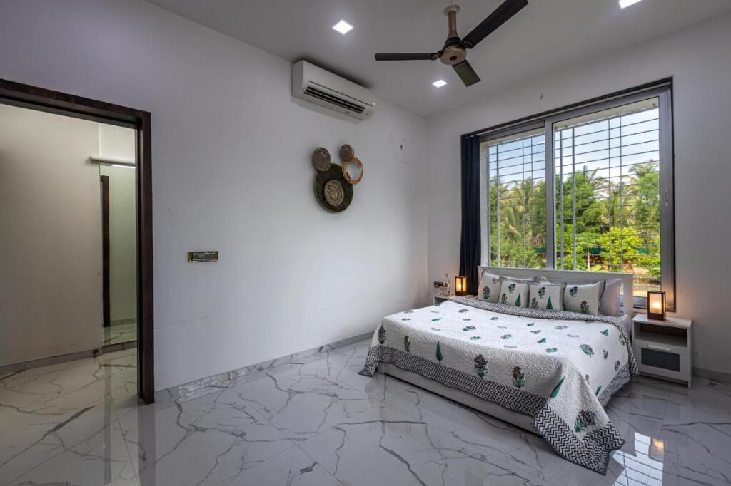 Матеран: Saffronstays Odyssey, Karjat
