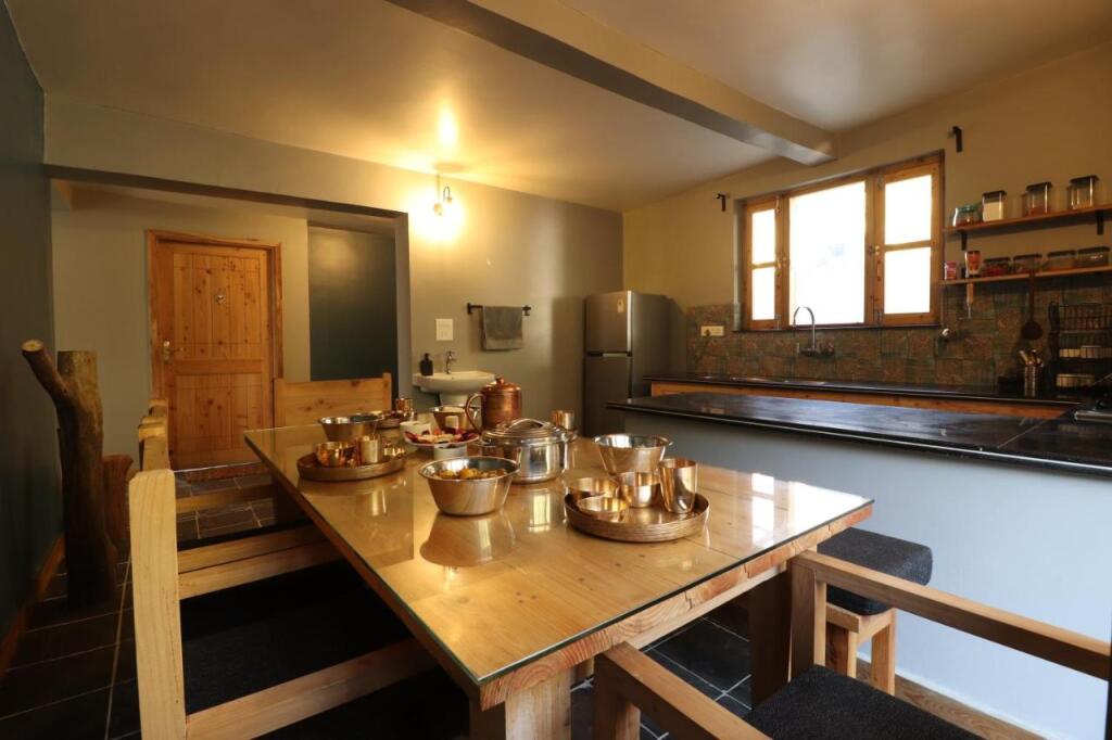 Массури: Saffronstays Maison Calme