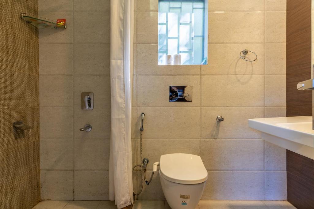 Наинитал: Saffronstays Gardens On The Lake, Bhimtal - Pet-Friendly Garden Villa By The Lake