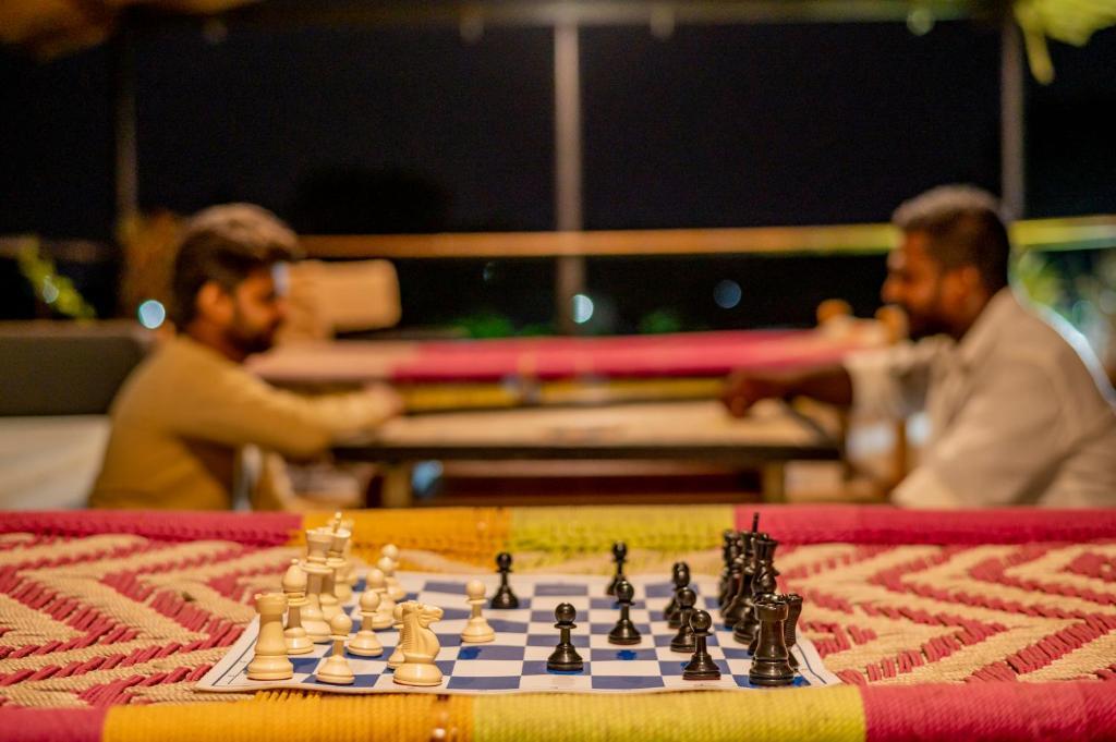 Нашик: SaffronStays Onellaa, Nashik - infinity pool villa surrounded by a vineyard