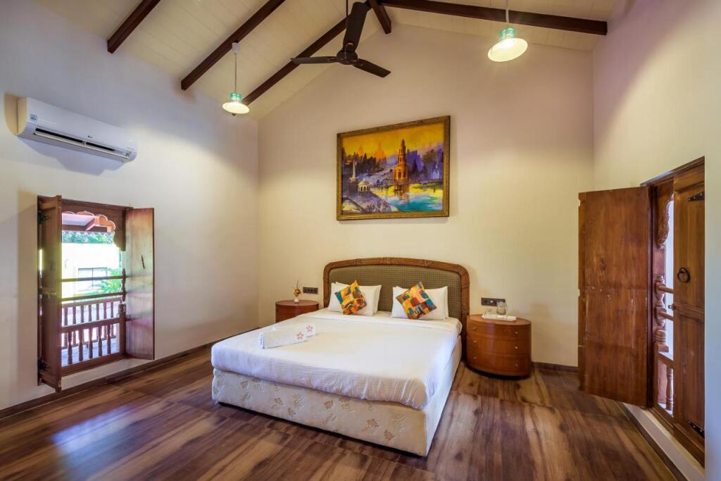 Нашик: SaffronStays Heritage Waada, Nashik