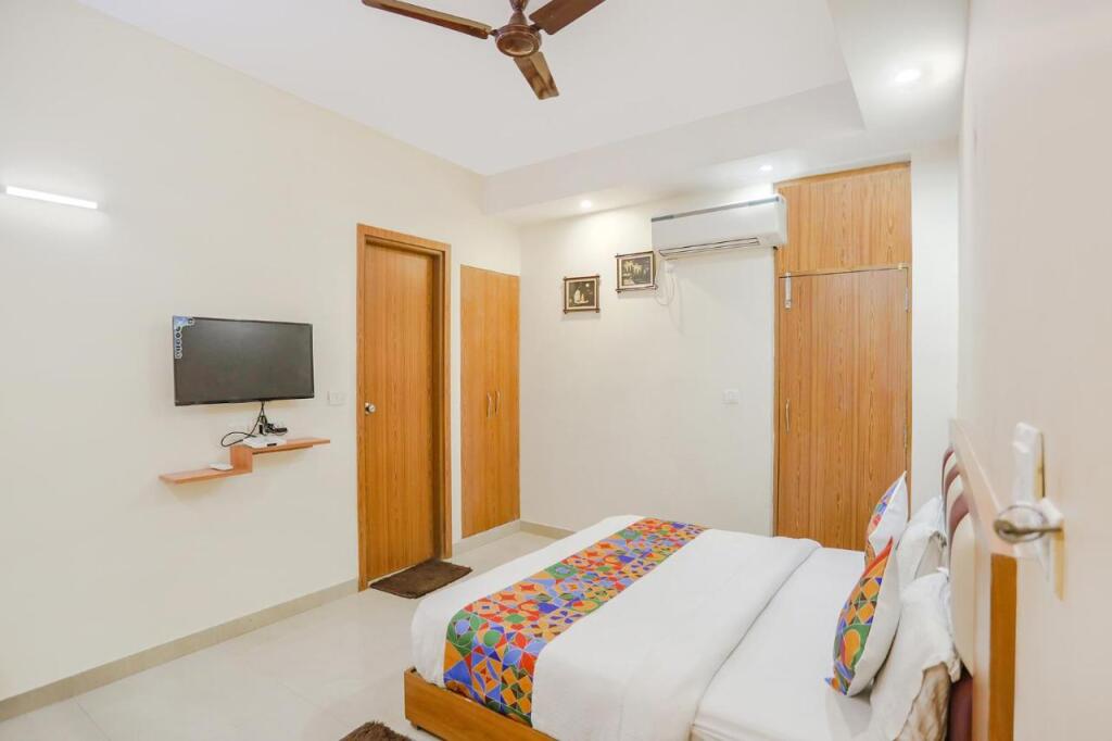 carousel image 4