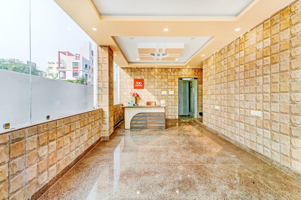 Колката: Fabexpress Step Inn