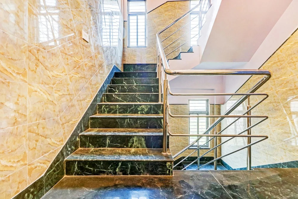 Колката: Fabexpress Step Inn