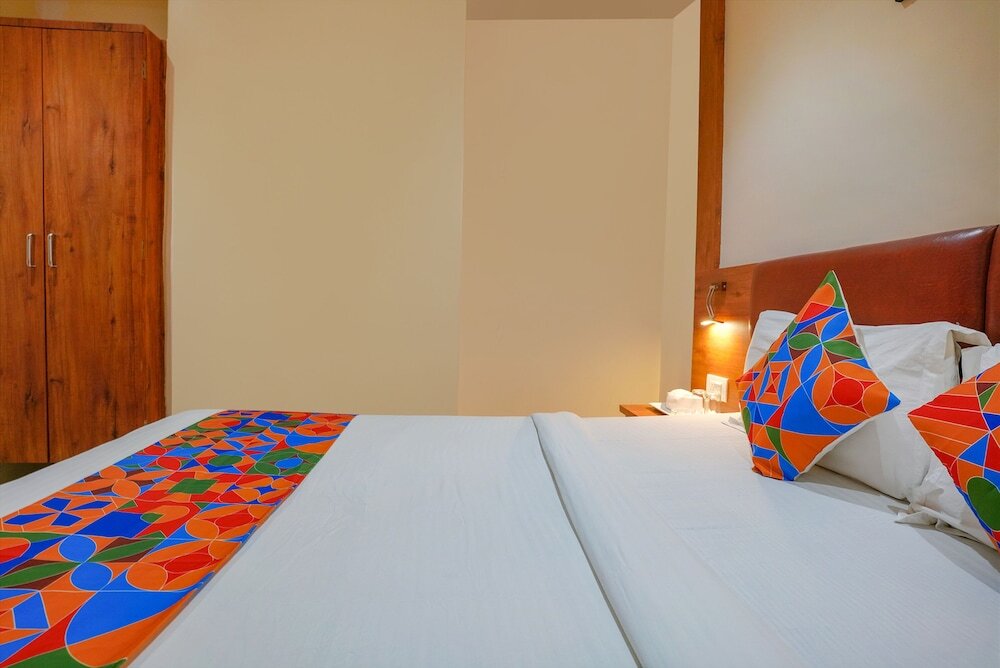 Мумбаи: Fabexpress Colaba Grand