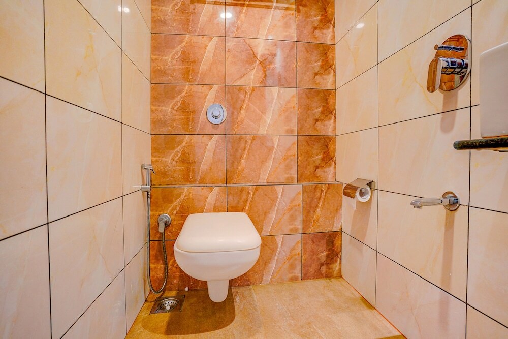 Мумбаи: Fabexpress Colaba Grand