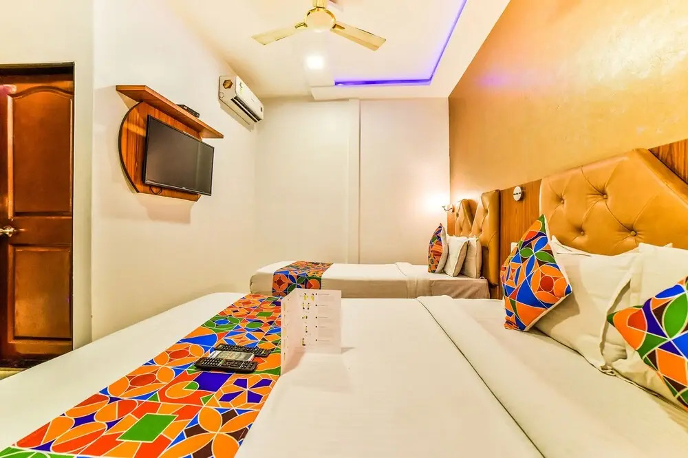 Мумбаи: Fabexpress Bently Palace