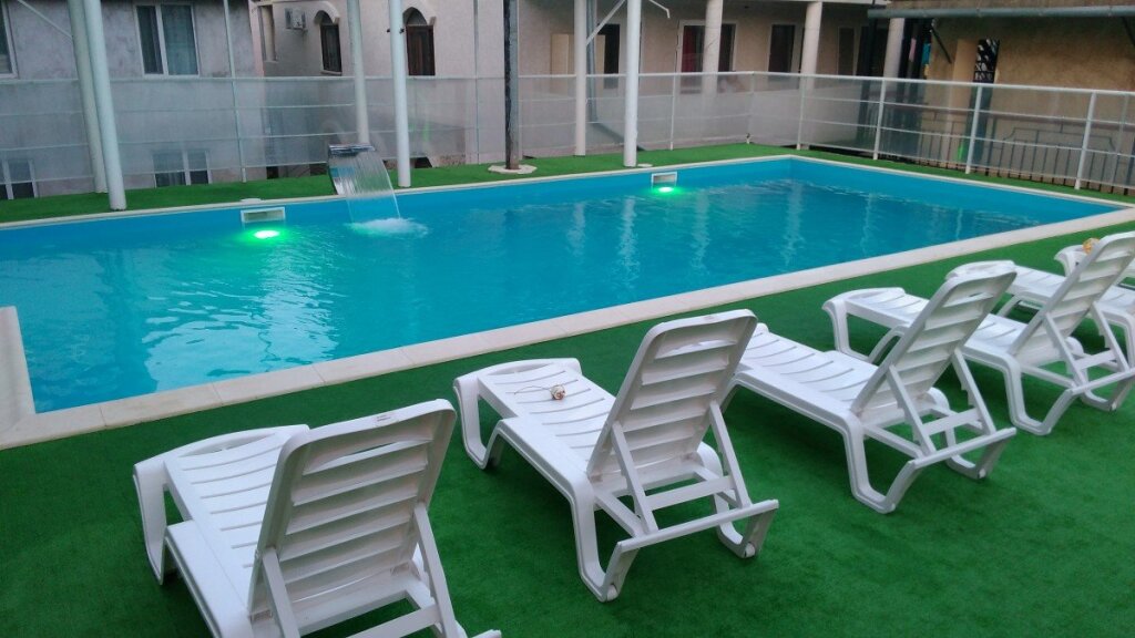 Саки: Relax Club-Hotel