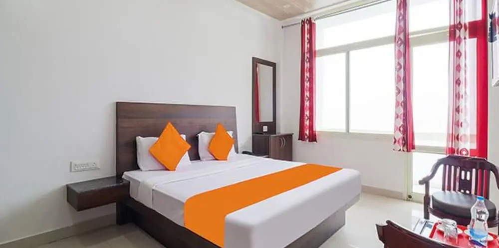 Массури: Fabexpress Kalsia Home Stay