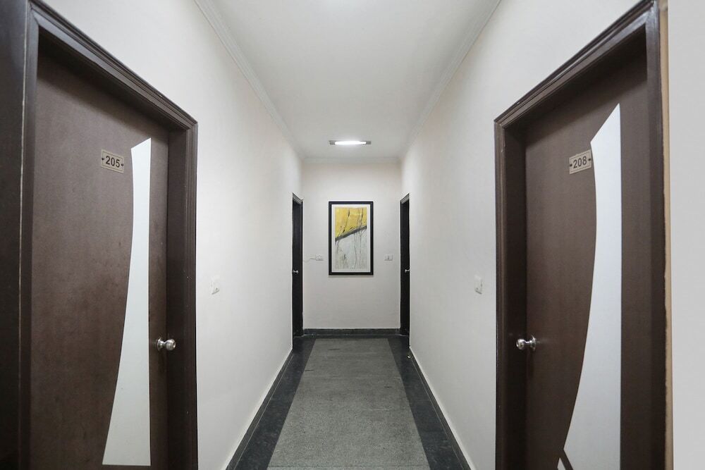 Нойда: FabHotel F9 H Block Sector 51