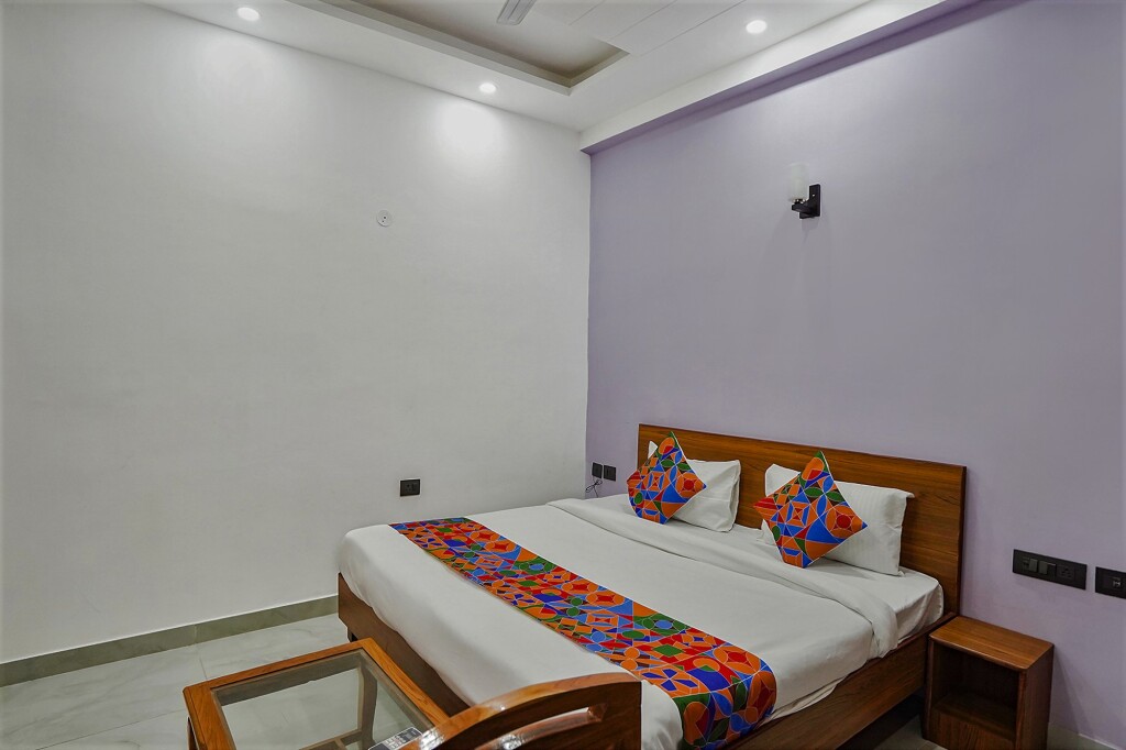 Нойда: FabHotel F9 Noida Sector 56
