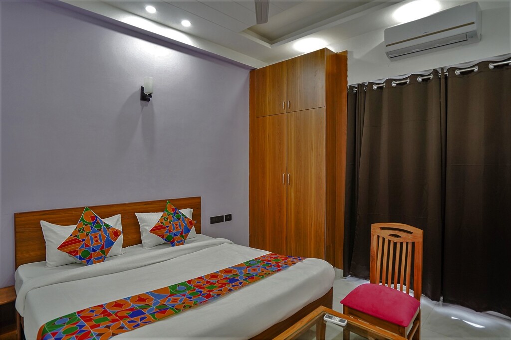 Нойда: FabHotel F9 Noida Sector 56