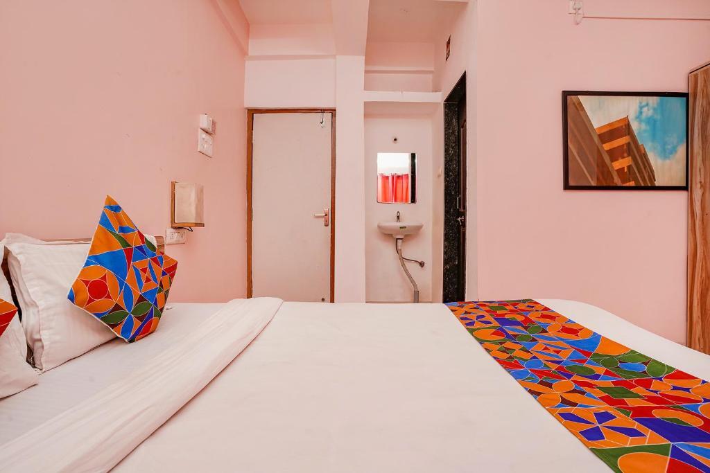 Пуна: Hotel Elite Stay
