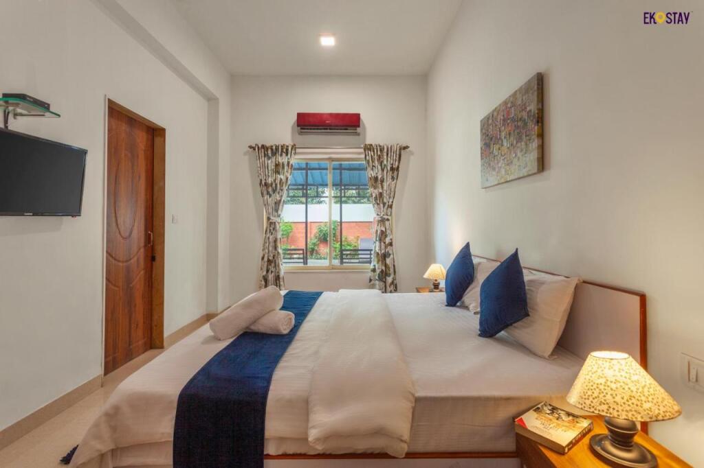 Пляж Мандва: Hotel Green View