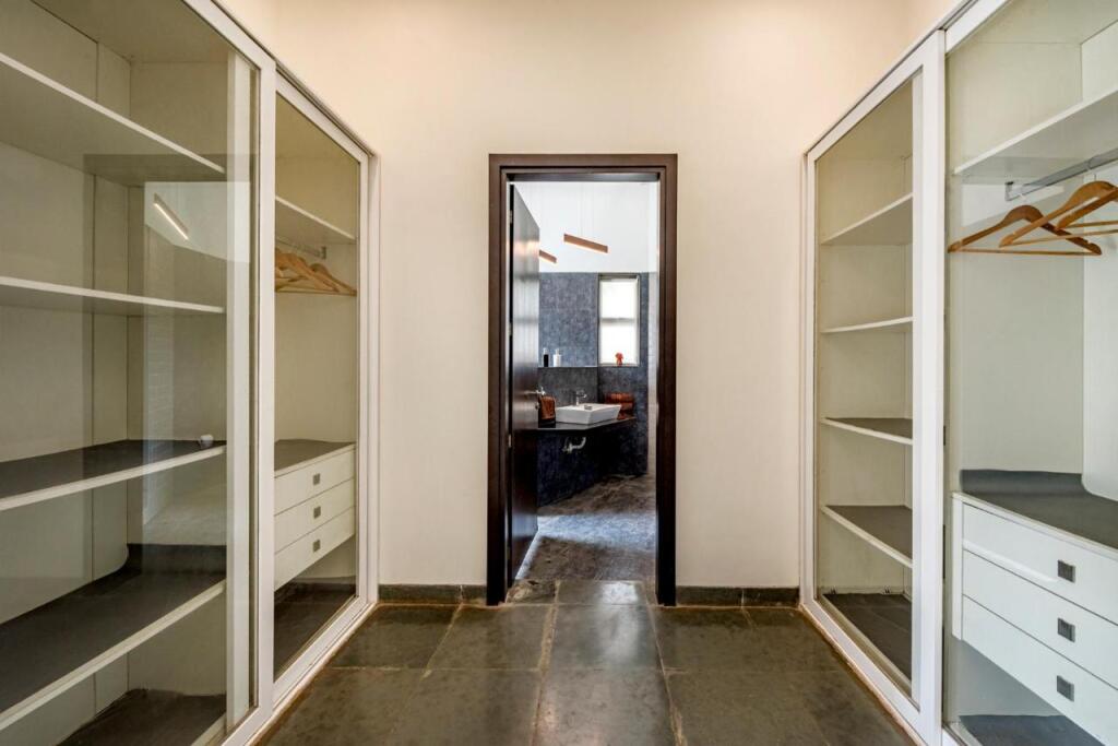Киим: Saffron Stays Gardenia