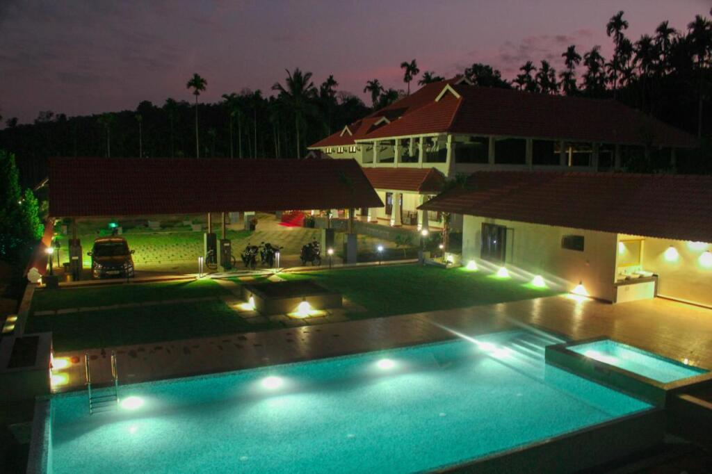 Султан-Батери: Wayanad Mace Mansion