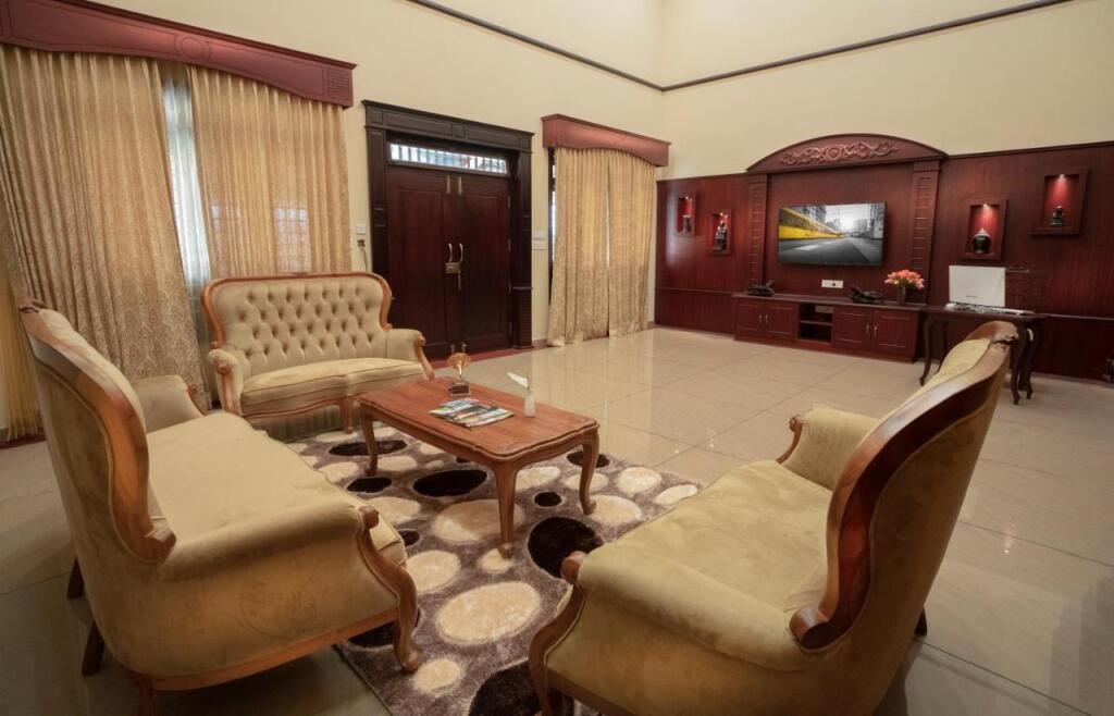 Султан-Батери: Wayanad Mace Mansion