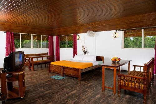 Султан-Батери: Rock Haven Wayanad