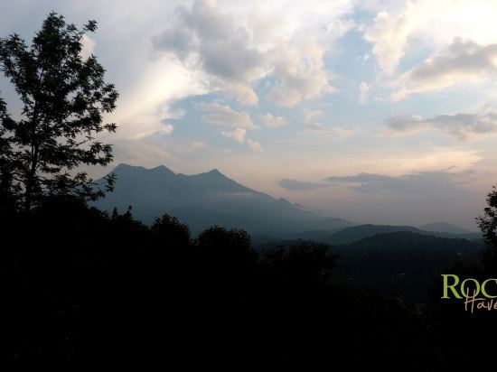 Султан-Батери: Rock Haven Wayanad