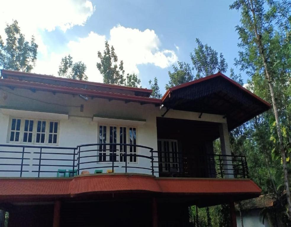 Кушалнагар: Coorg Royal Tree Homestay by StayApart