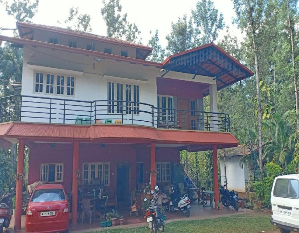 Кушалнагар: Coorg Royal Tree Homestay by StayApart