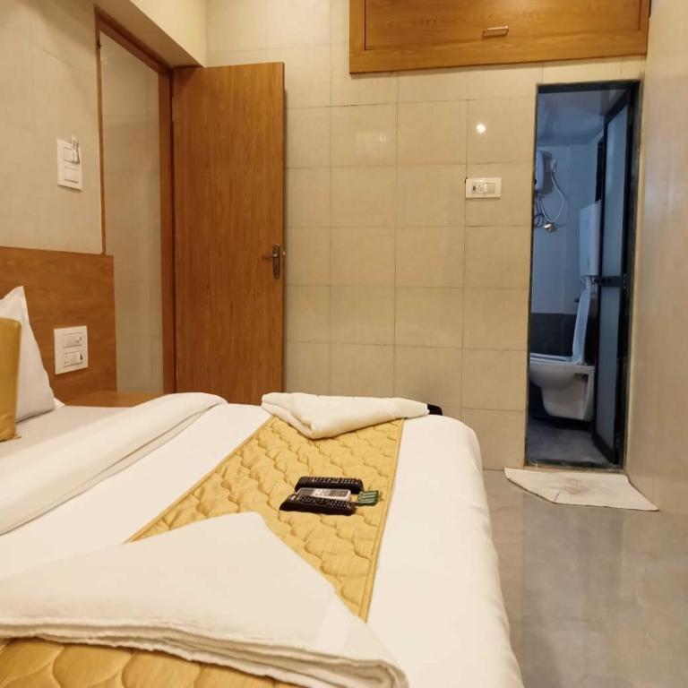 Мумбаи: Hotel New Sarah Inn, Andheri West