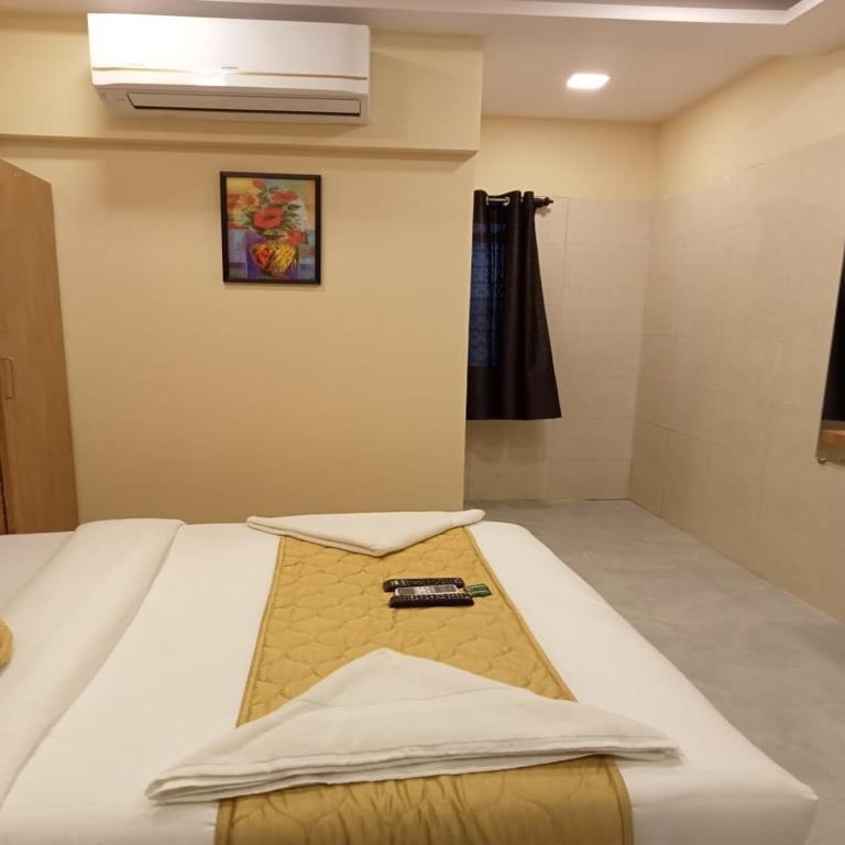 Мумбаи: Hotel New Sarah Inn, Andheri West
