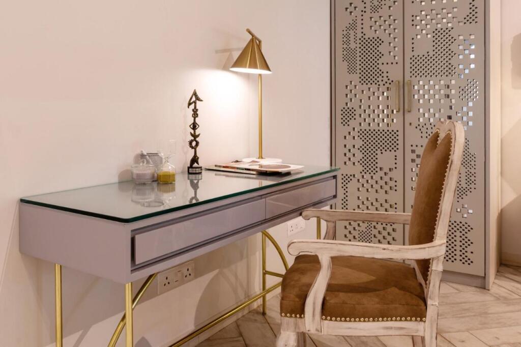 Мумбаи: Stayvista At Le Sutra Great Escapes - Geometrica