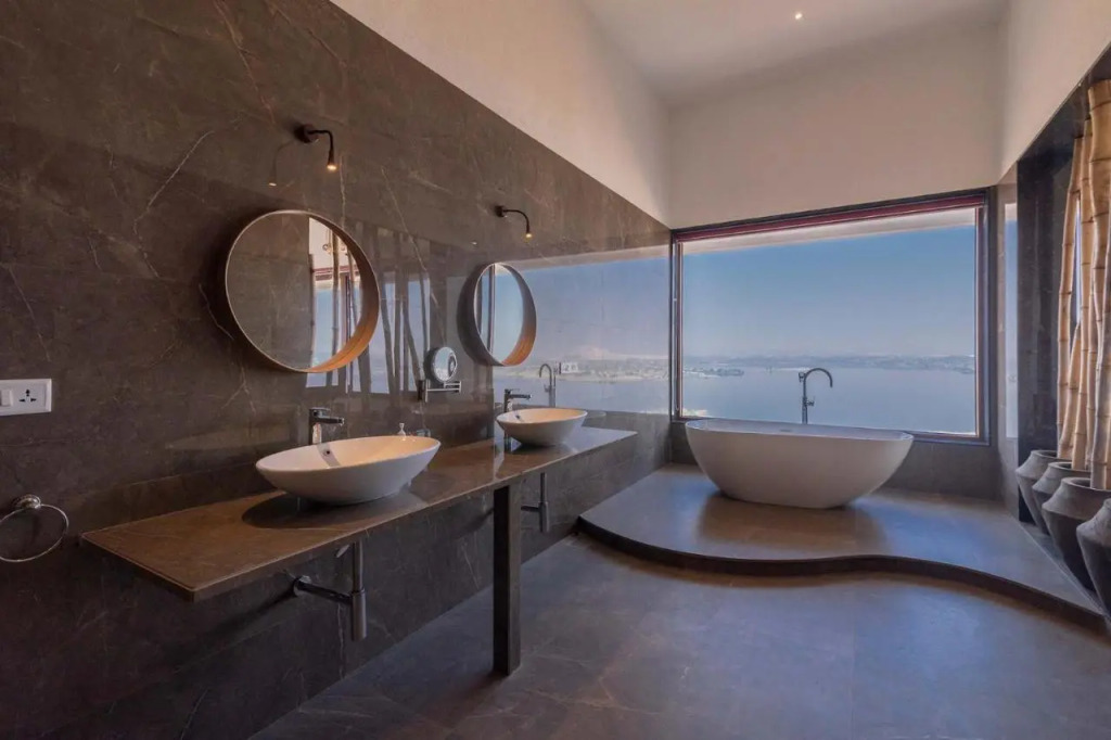 Мумбаи: Stayvista At Sunset On The Lake